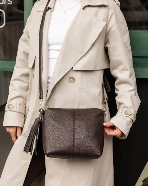 MANHATTEN Tote Bag - Black