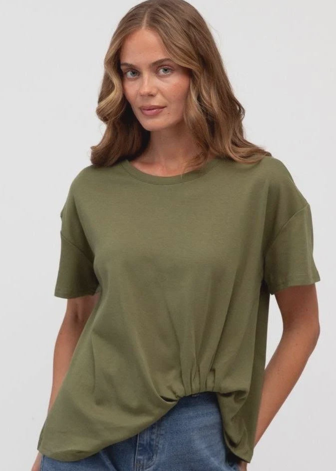 Easy Tuck Tee Olive