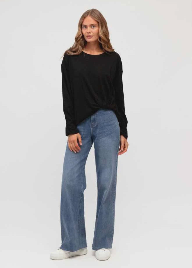Easy Tuck Long Sleeve Tee Black
