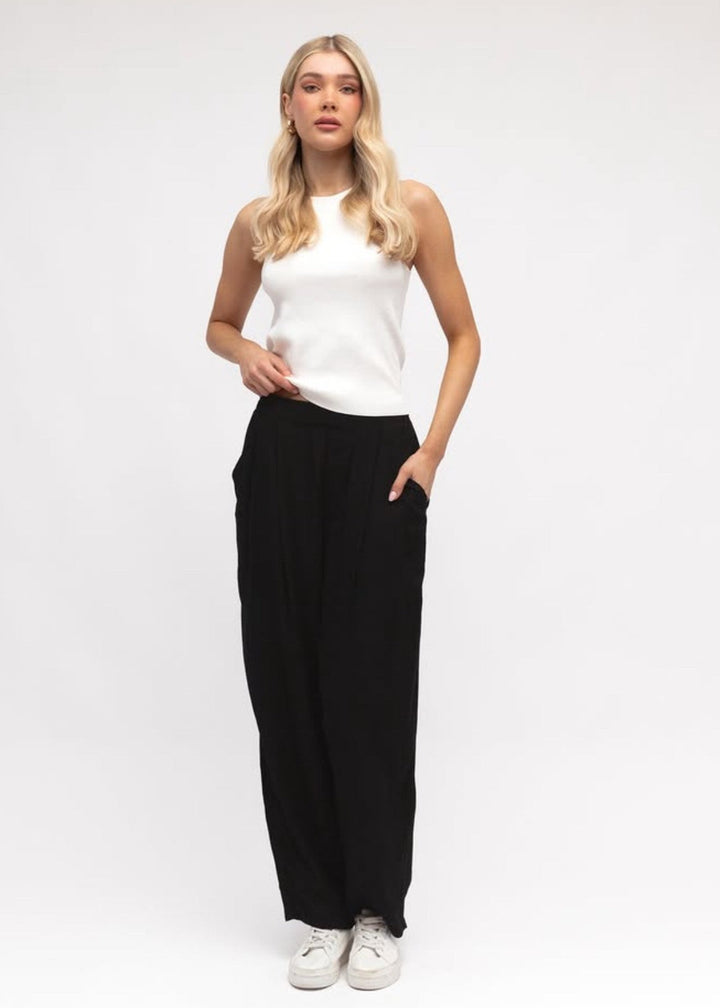 Linen Luxe' Weekender Pant Black