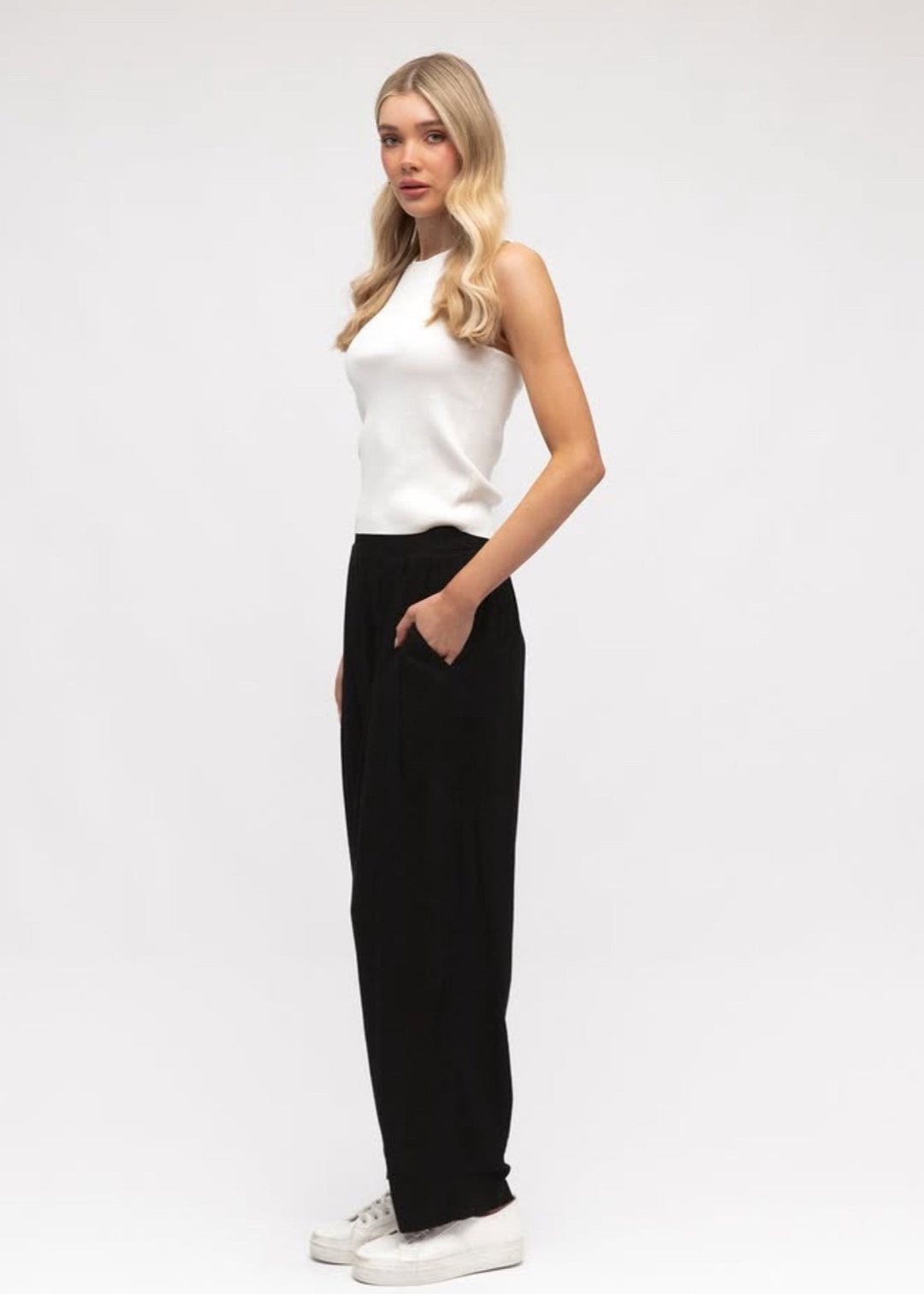 Linen Luxe' Weekender Pant Black