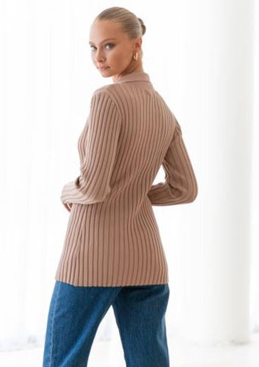 Johnny Collared Knit Top Mocha