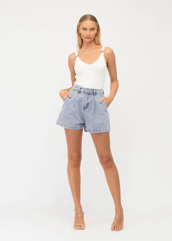 Paper Heart Penni Pleat Short