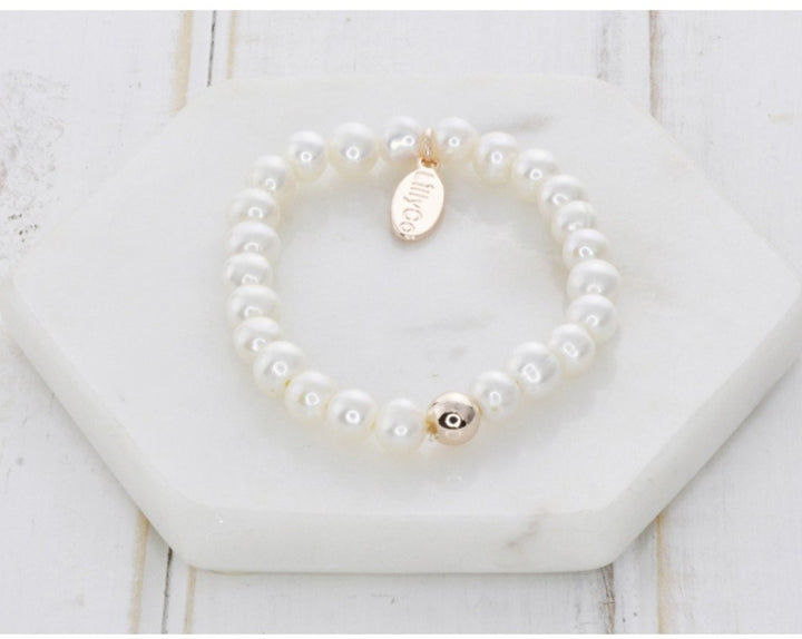 LillyCo Pearl Bracelet