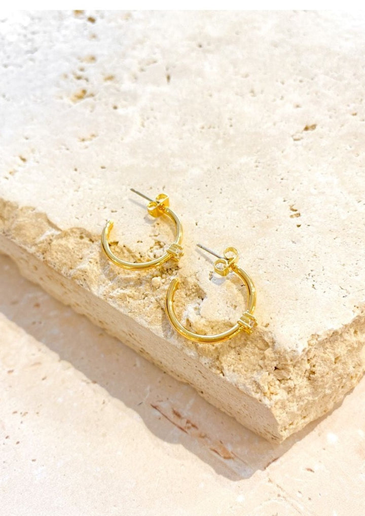 Minimal Diamonte' Gold Plated Earrings