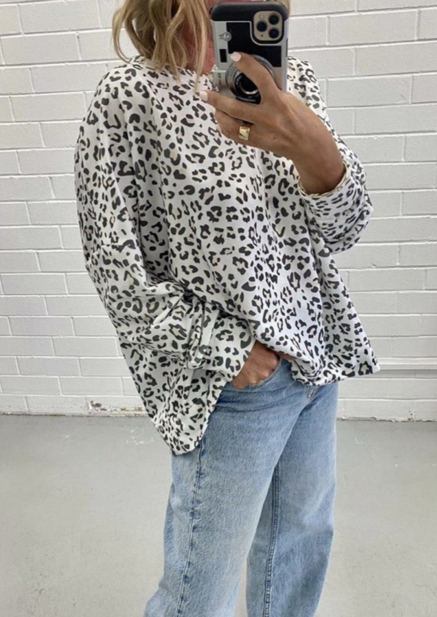 Lara Leopard Print Sweat