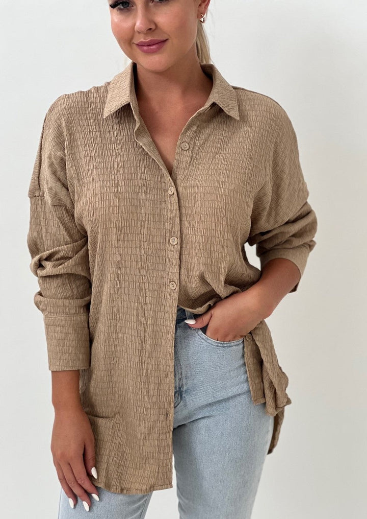 Emily Shirt Taupe